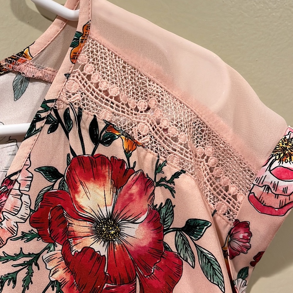 Express flowy top - Picture 3 of 4